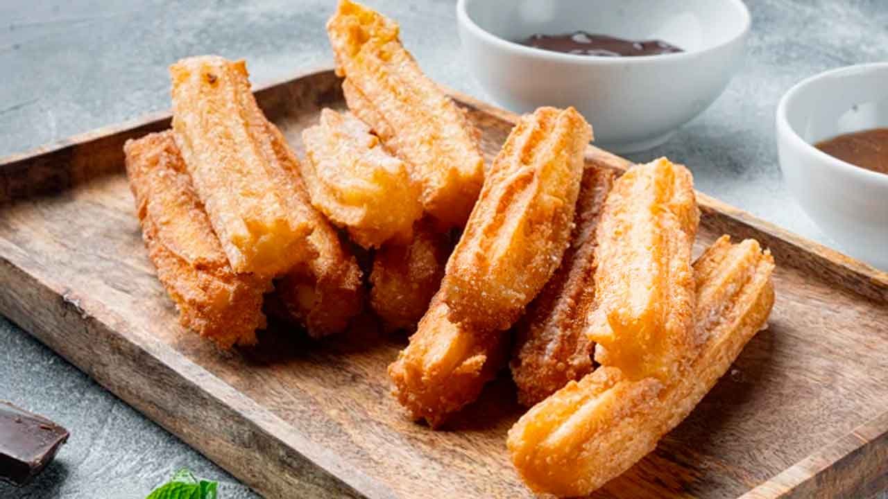 Churros ¿Cómo hacer la receta y cuántas calorías tiene?