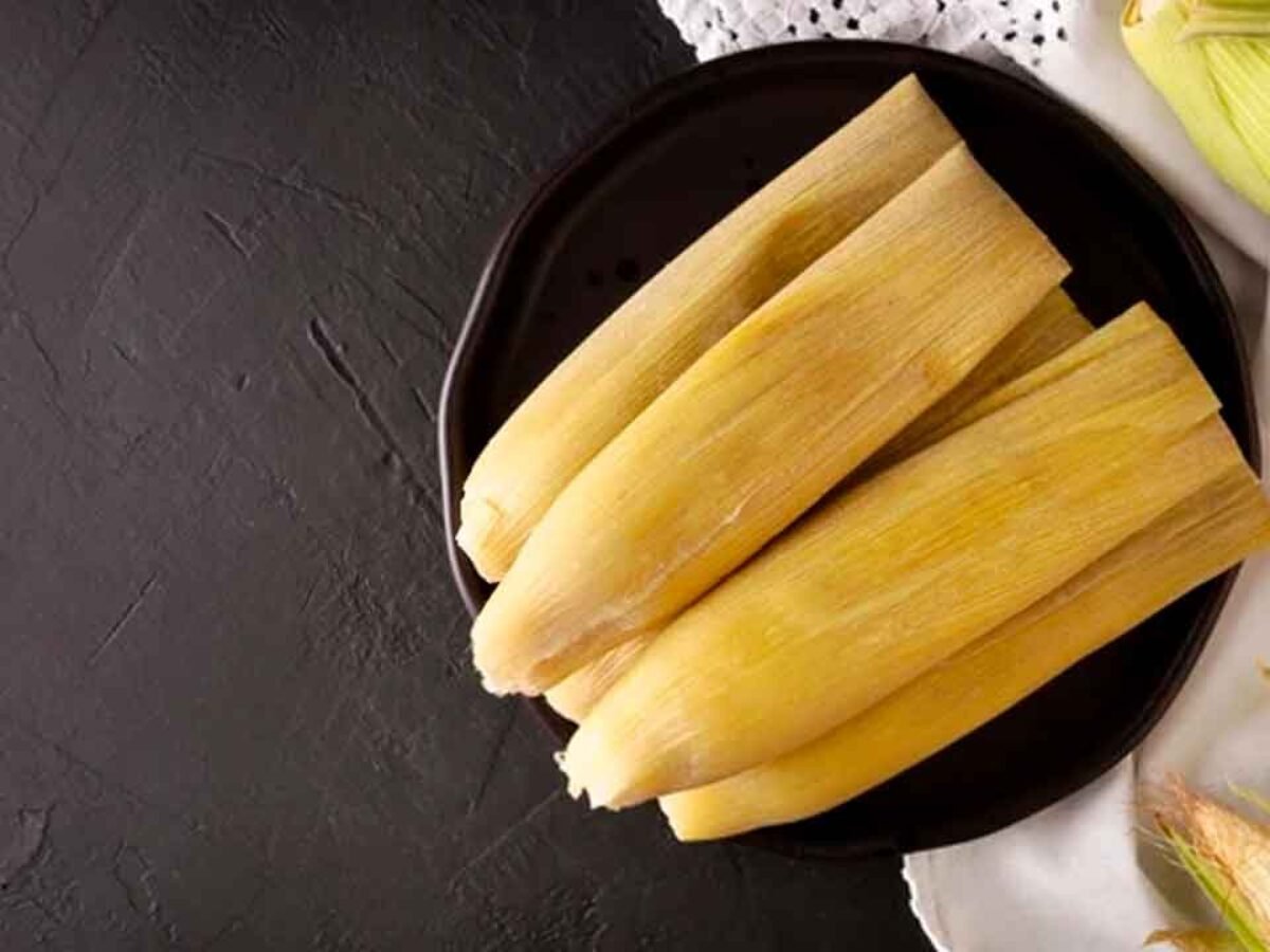 ¿Cómo preparar tamales de elote? | Receta mexicana